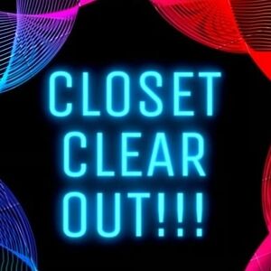 Vibrant Closet Clear Out Sign